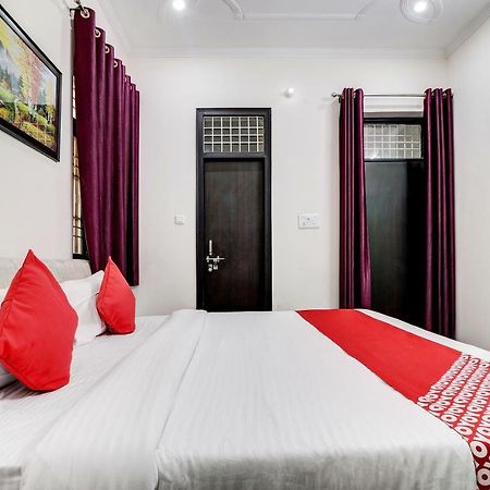 Oyo 38208 Hotel Prakash Kunj Lakhnau Kültér fotó
