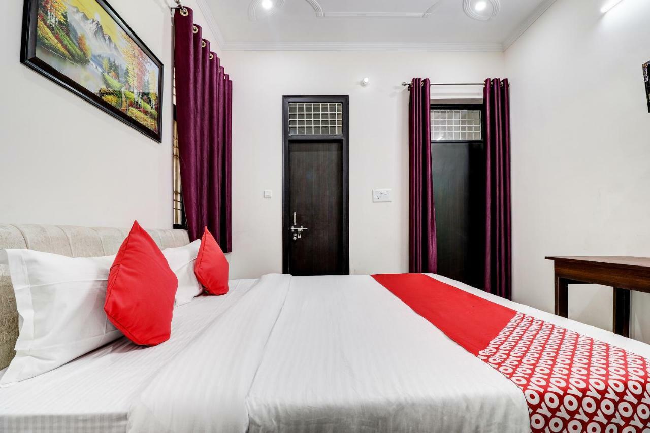 Oyo 38208 Hotel Prakash Kunj Lakhnau Kültér fotó