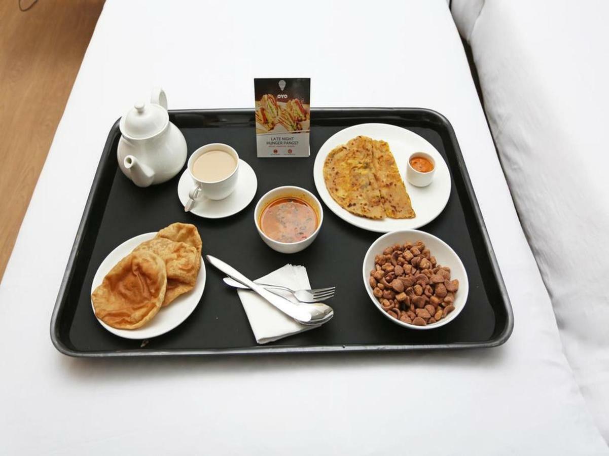 Oyo 38208 Hotel Prakash Kunj Lakhnau Kültér fotó
